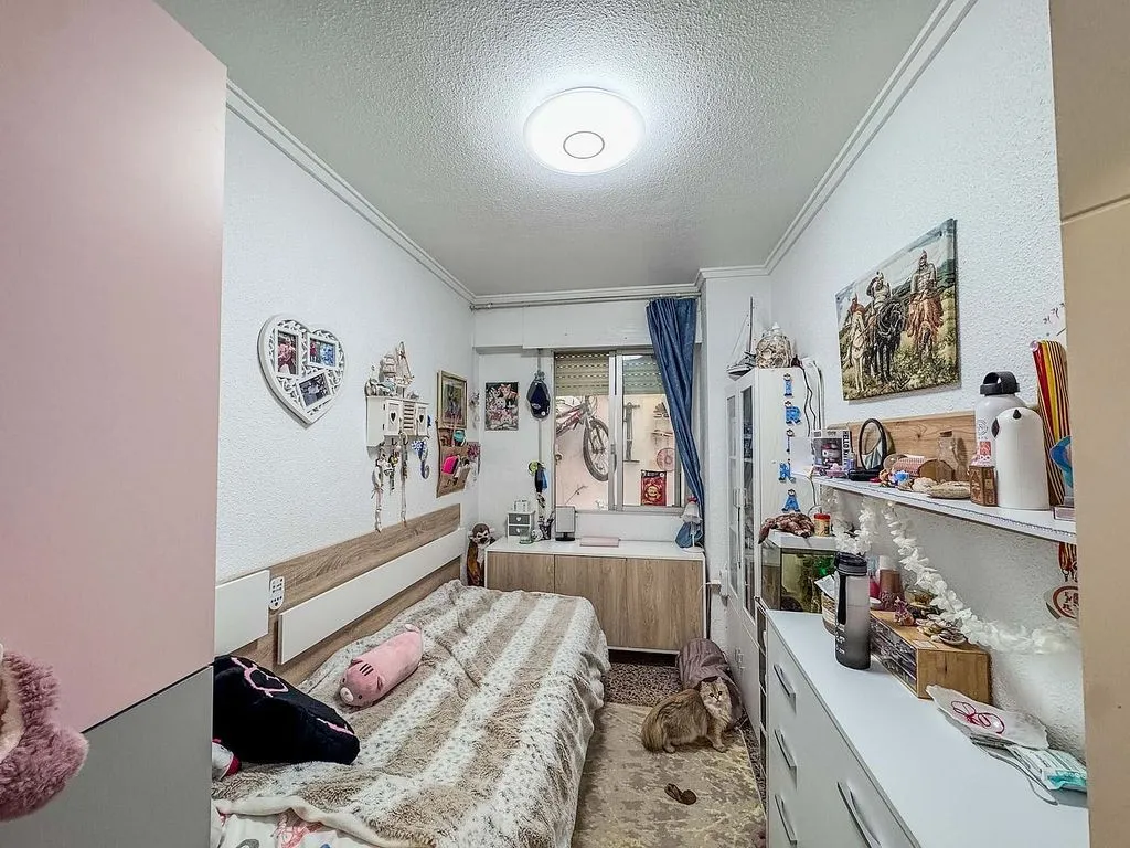 Chambres - Apartment with Ascender in El Pla de Sant Josep