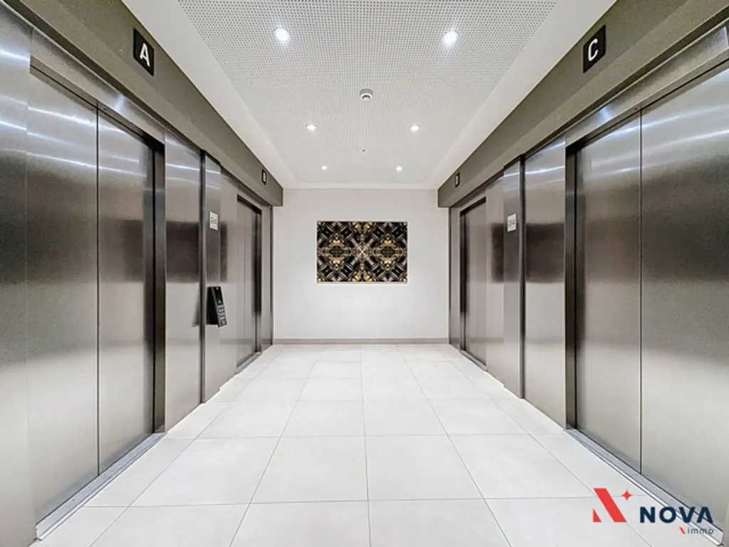 Entrée - Appartement 2 Chambres avec Vue Panoramique à Bruxelles