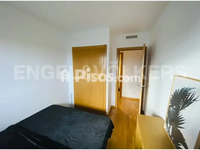 Chambres - Furnished Apartment with Balcony in Sant Martí