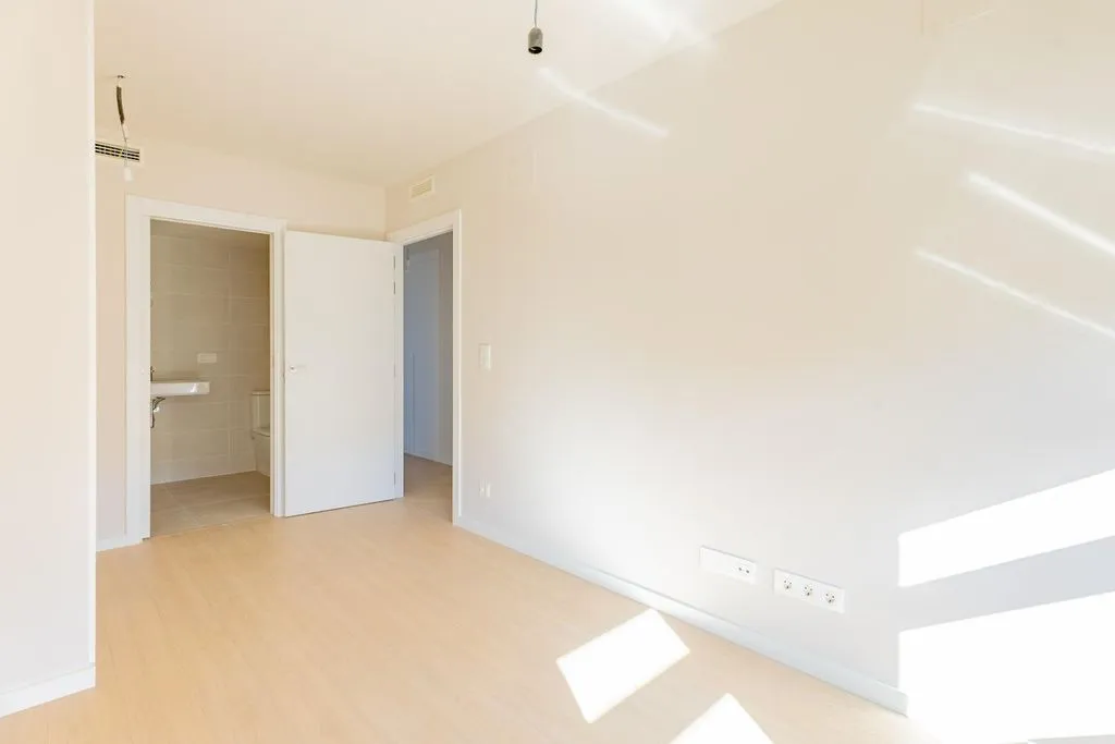 Stanze - Apartment with East-Facing Terrace in L'Eixample