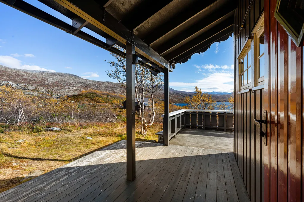 Terrass - Fjord View Cabin in Sunndalsøra