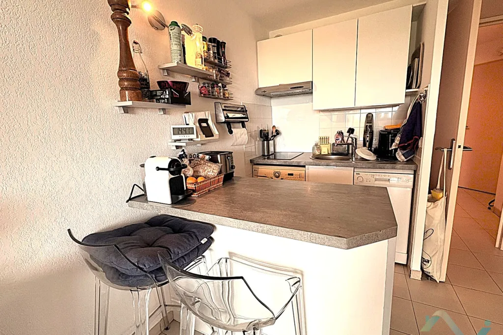 Köök - 2-Bed Apartment with Sea View in Gassin