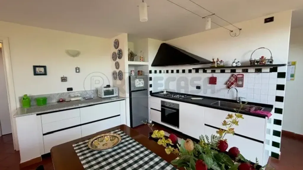 Köök - Restored Apartment with Sea View in Boissano
