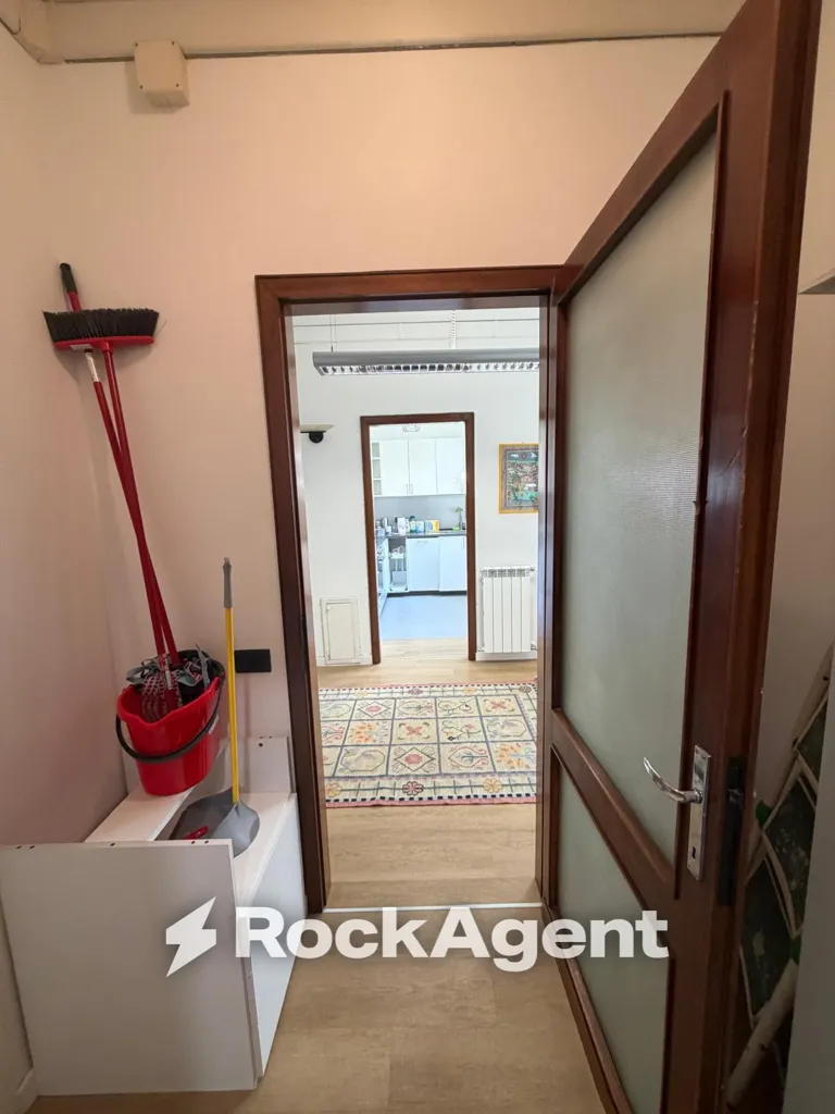 Entrée - Rear-Facing Apartment with Terrace in Padua Centre