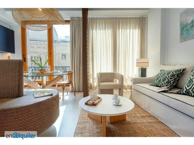 Soggiorno - Modern Apartment with City Views in Seville