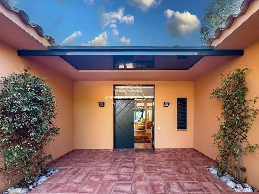 Jardin - Luxury Villa with Golf Views in Navata