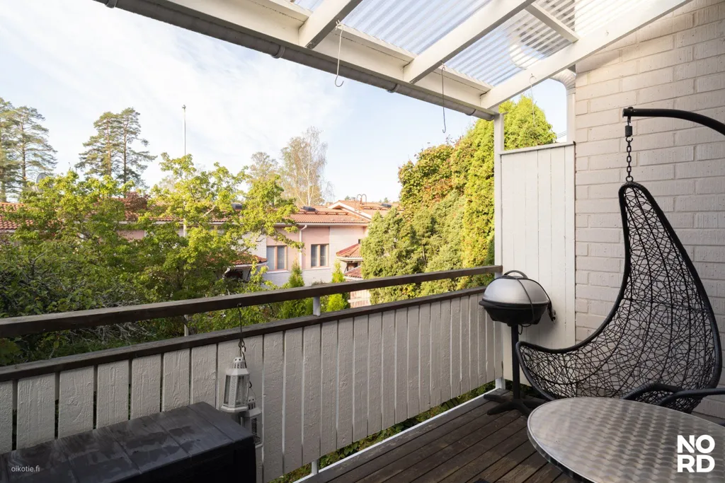 Balcon - Terraced House with Sauna in Tuomarila, Espoo