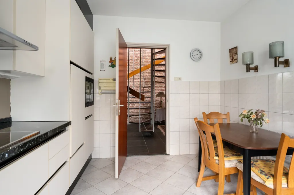 Maison 11 pièces à Dordrecht