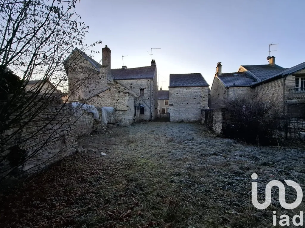 Giardino - Restoration Barn with Garden in Essoyes
