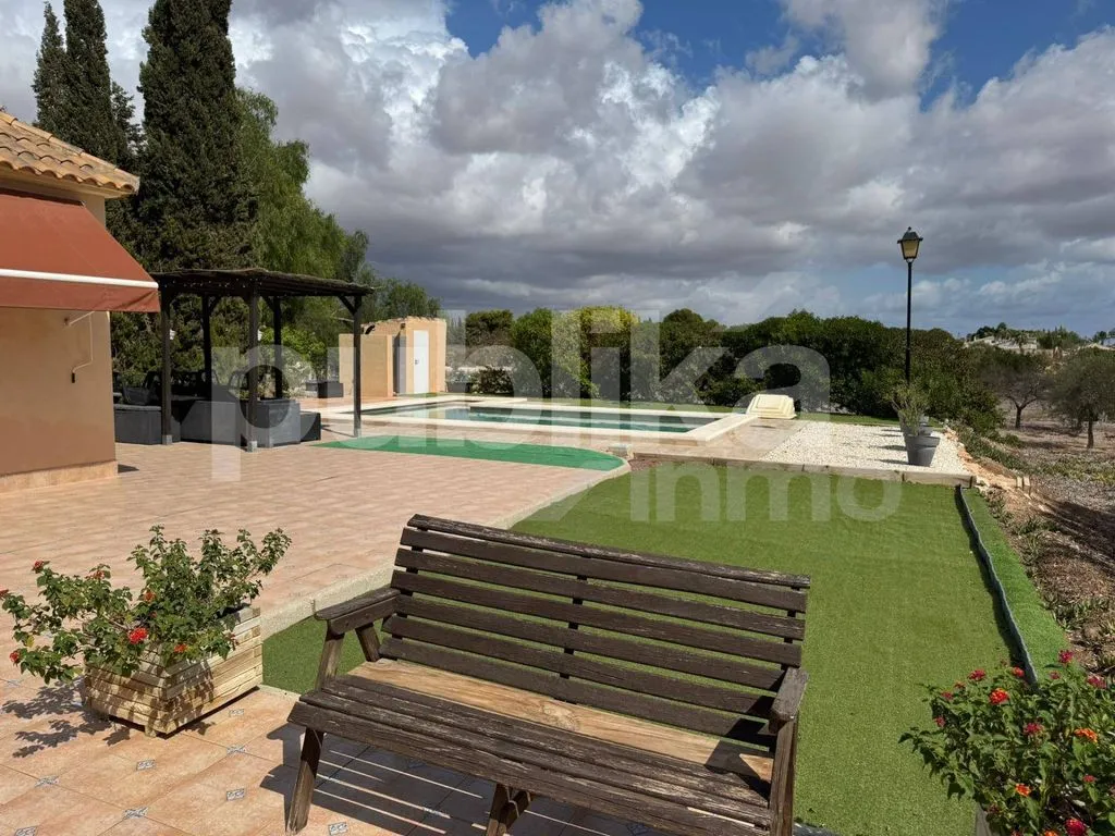 Piscine - Luxury House with Pool in Perleta, Elche