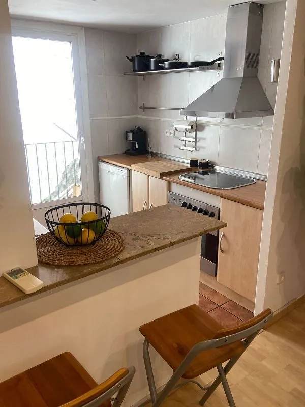 Köök - 1-Bedroom Furnished Flat in Vila de Gràcia