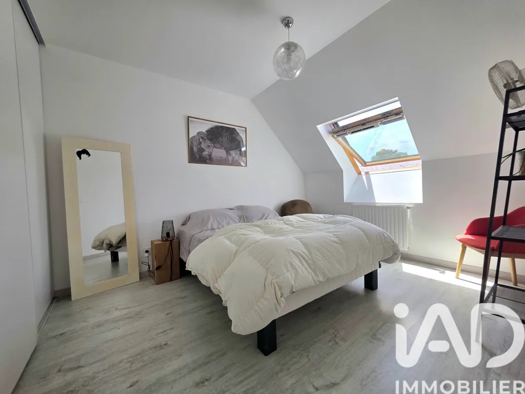 Chambres - Maison Récemment Construite avec Terrasse à Sainte-Gemmes-sur-Loire