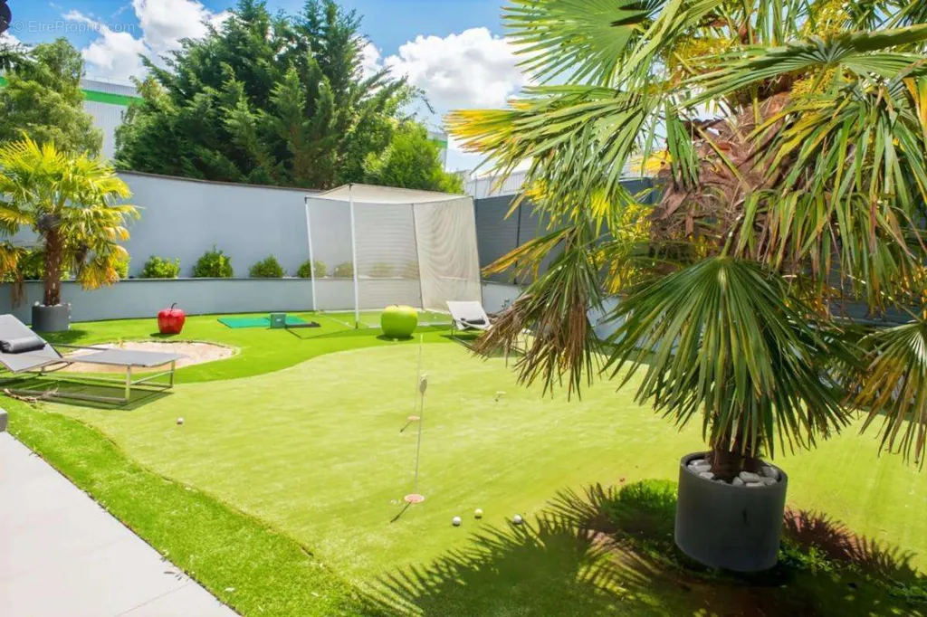 Giardino - Luxury Loft with Pool in Pringy