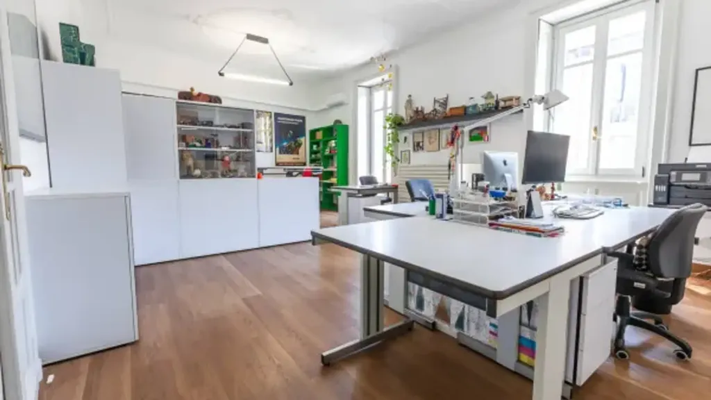Kabinet - Signorile Apartment with Balcony in Milan