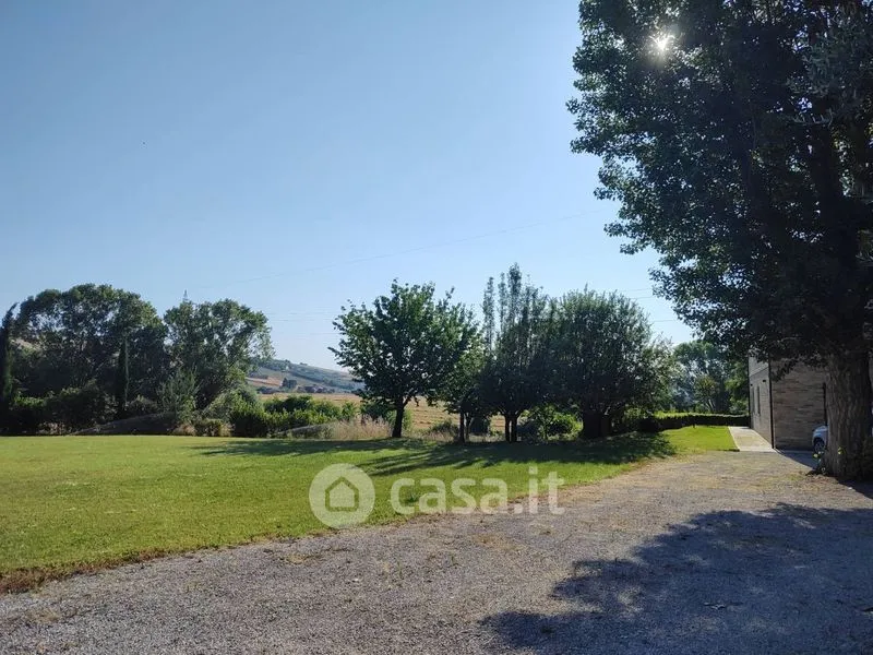 Außenansicht - Villa with Garden near Fermo