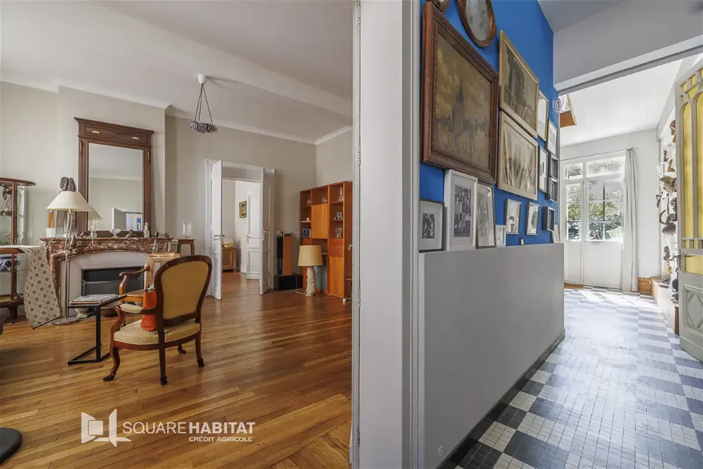 Maison 9 pièces à Libourne