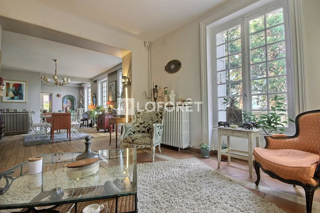Elutuba - Charming House with Piscine in Saint-Just-Saint-Rambert