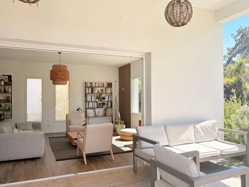Terrass - Contemporary Villa with Pool in Vensac Océan