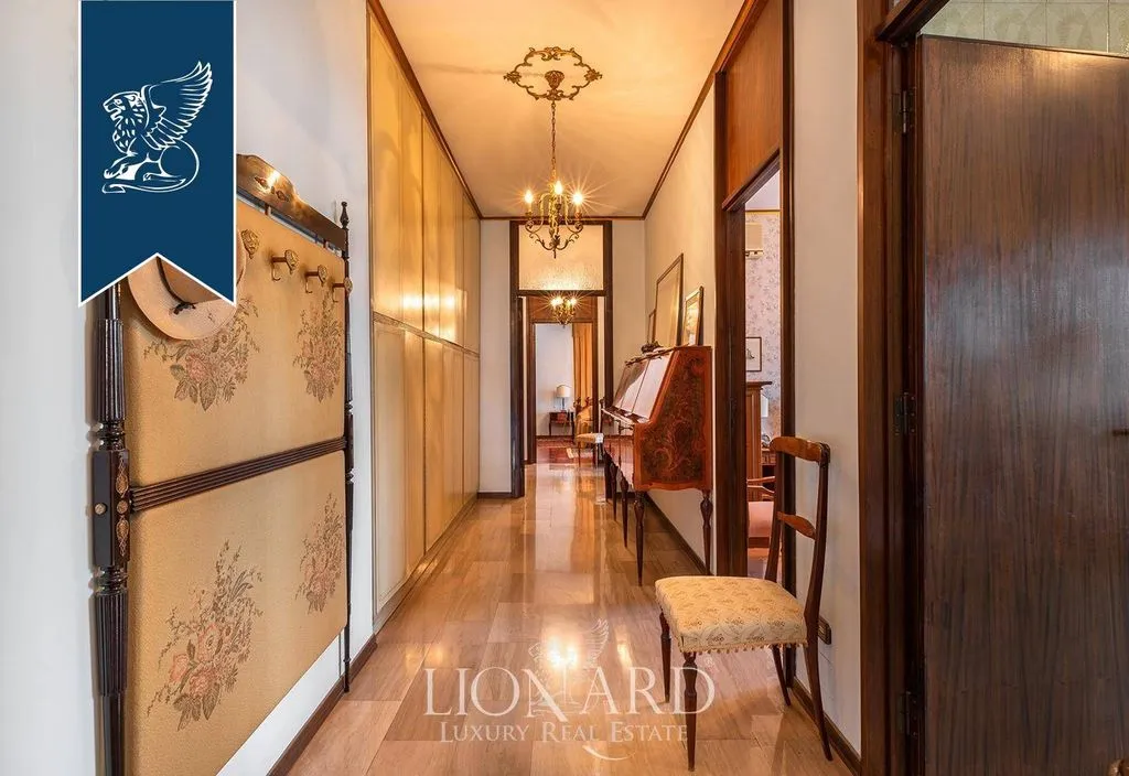 Entrée - Luxury Villa with Pool and Park in Verona