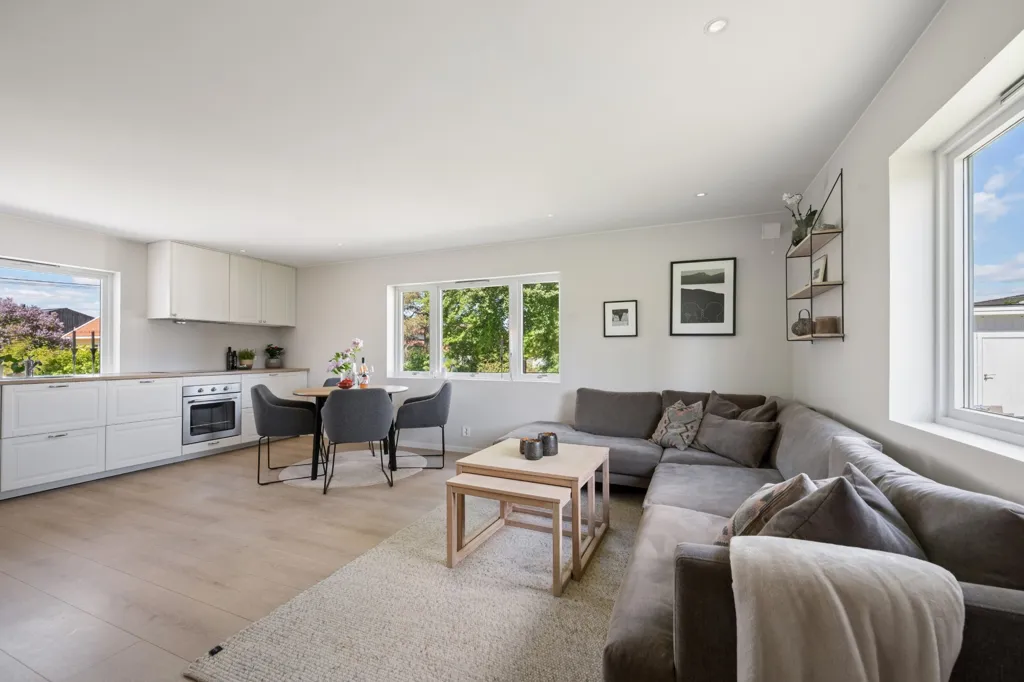 Séjour - Modern Bungalow with Garden in Spikkestad