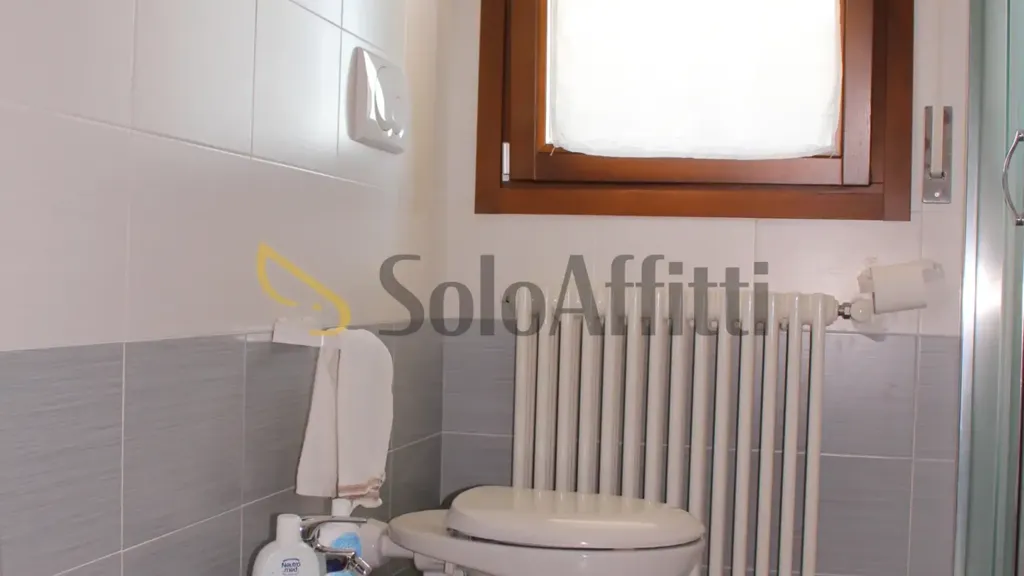 Salles de bain - Modern Studio with Balcony in Forlimpopoli