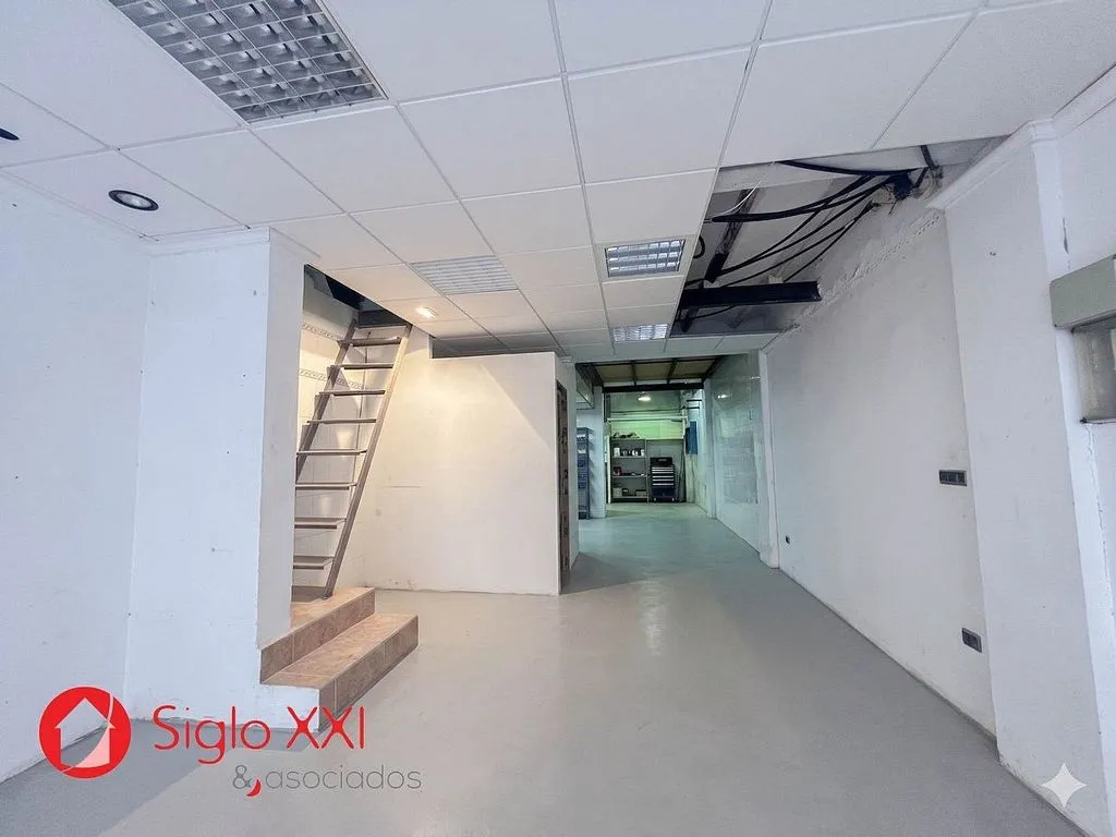 Pièces - Open-Plan House with Terrace in Madrigal