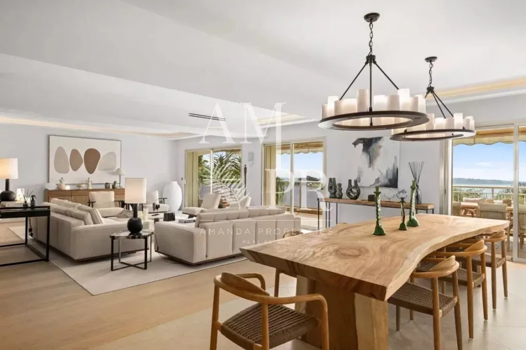 Söögituba - Luxury Penthouse with Sea View in Cannes