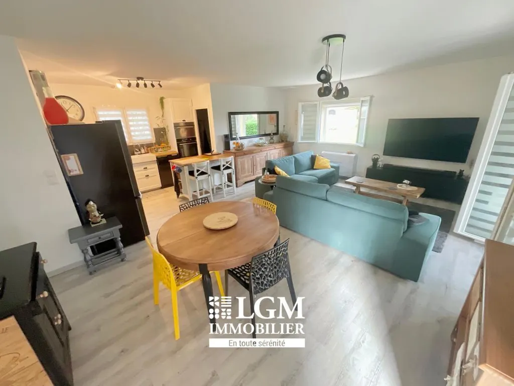 Séjour - Maison Rénovée avec Jardin à Cagnotte