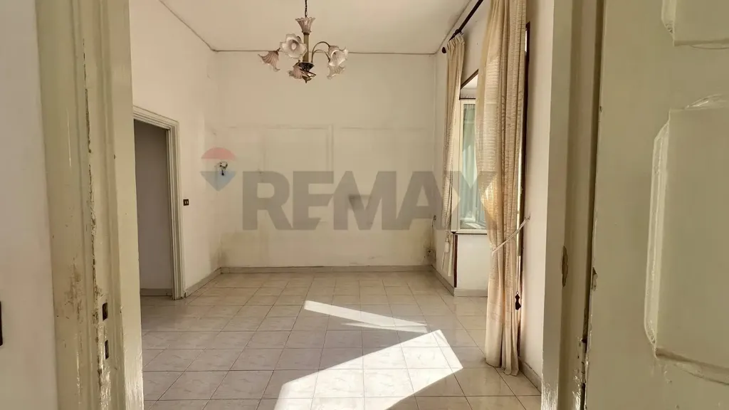 Entrée - Apartment with Terrace in Piscinola, Naples