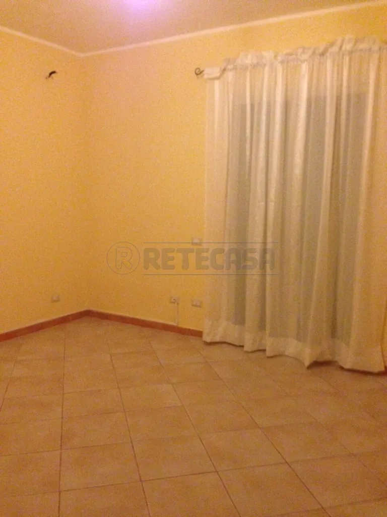 Pièces - Duplex Apartment with Triple Exposure in Siracusa