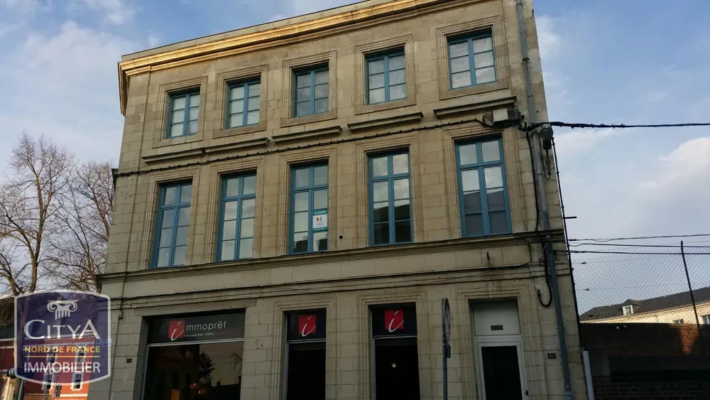 Välivaade - Bright Studio with South Exposure in Arras Centre