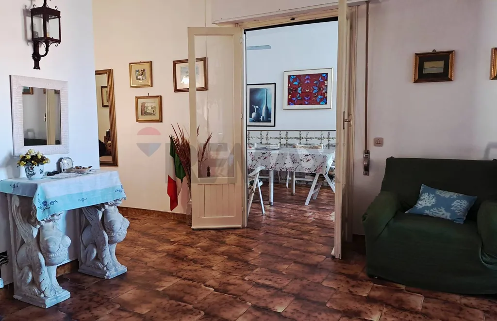 Dining Room - Apartment with Sea View in Mondello