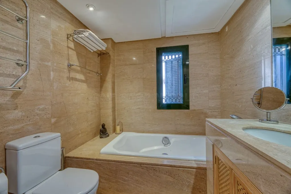 Salles de bain - Luxury Flat with Private Garden in Calvià