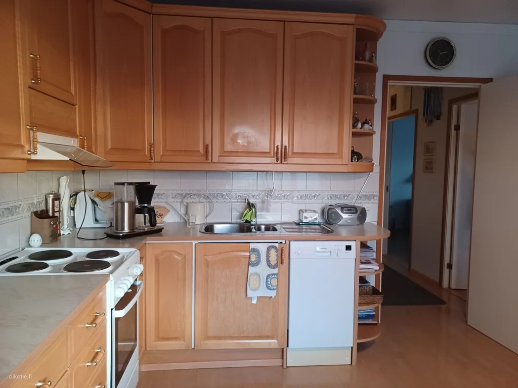 Cuisine - 5th Floor Apartment with Balcony in Kotka
