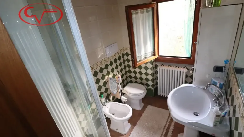 Vannitoad - Rustic Villa with Panoramic Views in Montevarchi
