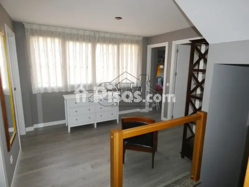 Entrée - Corner Semi-detached House with Pool in Las Cañas
