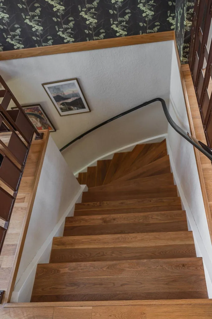 Rooms - Renovated Villa with Garden near School
