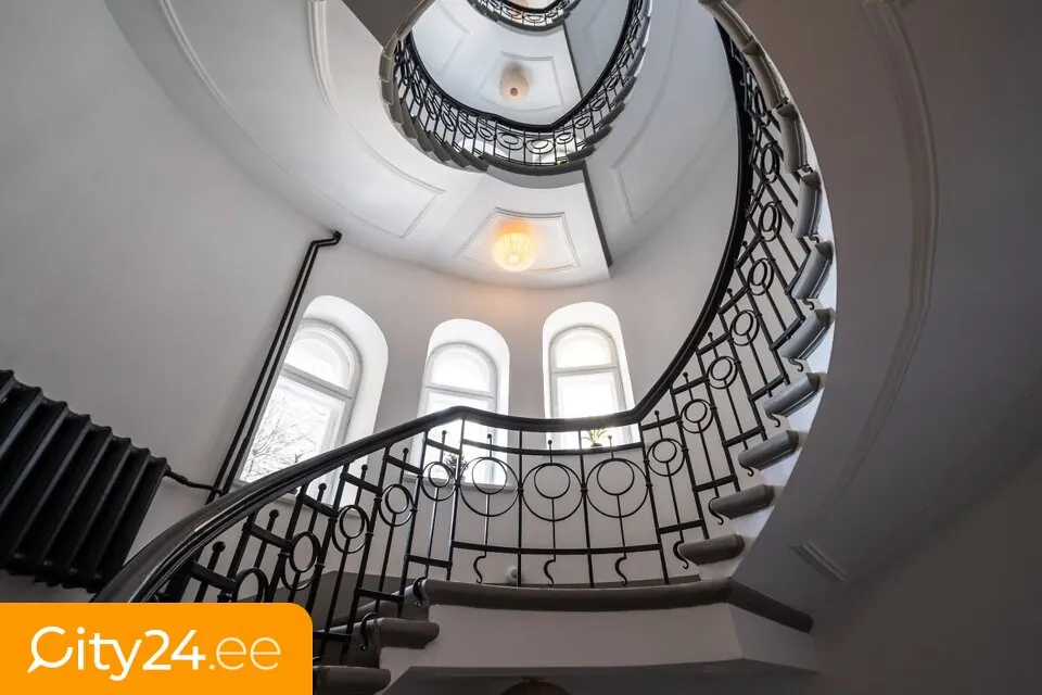 Pièces - Renovated Flat with Stone Facade in Riga Centre
