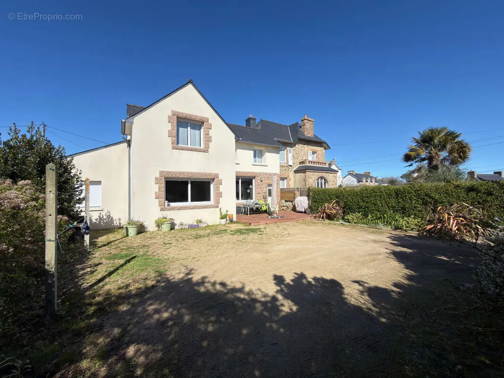 Exterior - 5-room house in Perros-Guirec