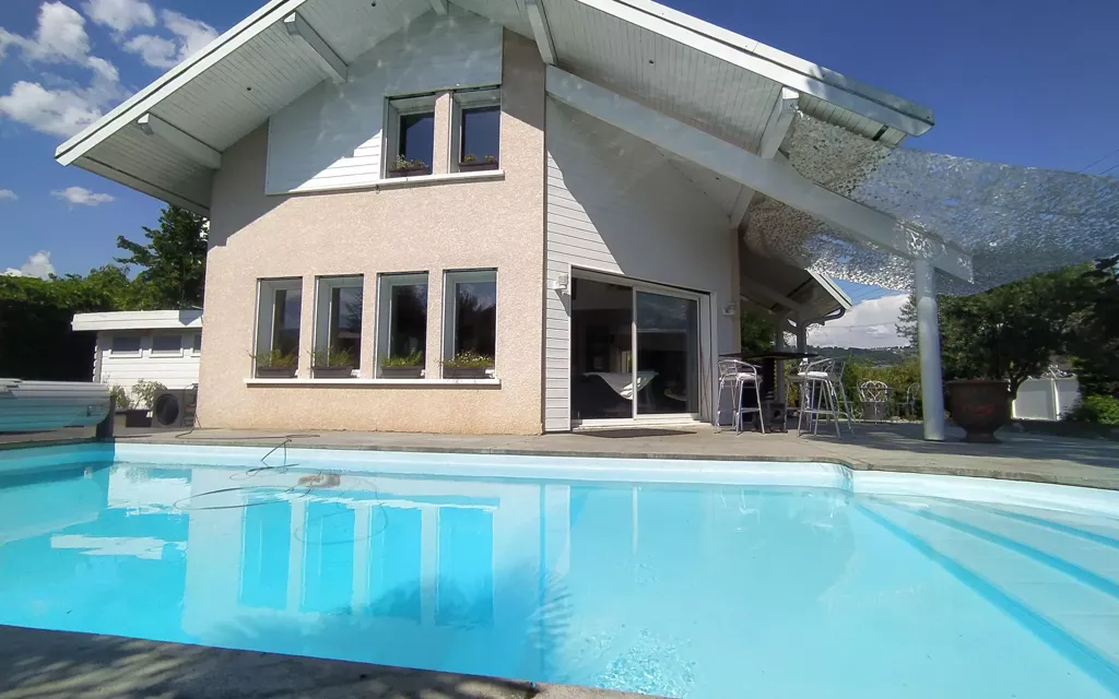 pool_area
