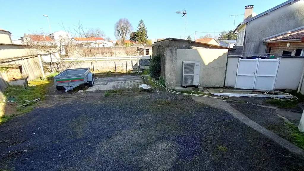 Aed - Renovated House with Garage in Moulins