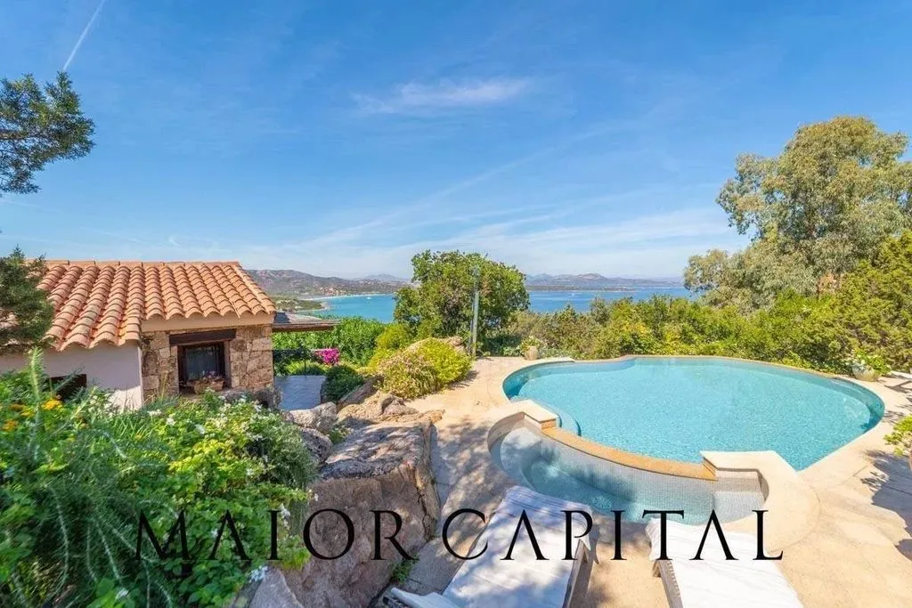 Bassein - Luxury Villa with Sea View in San Teodoro