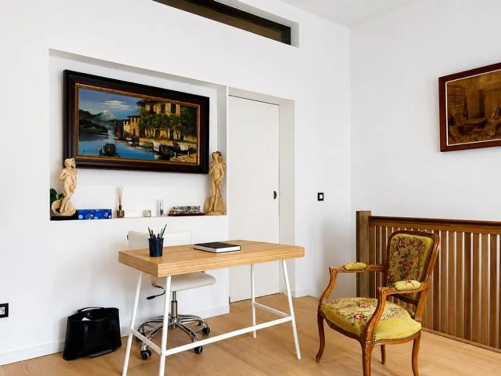 Studio - Versatile House with Studio in Bierges