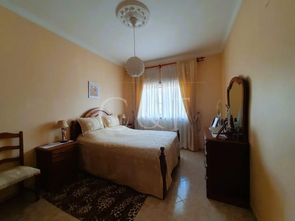 Magamistoad - Luxury House with Garden in Seixal