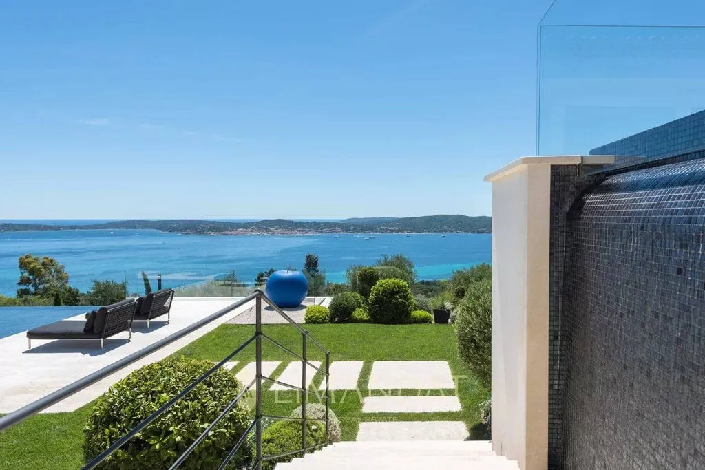Bassein - Luxury Villa with Sea View in Grimaud