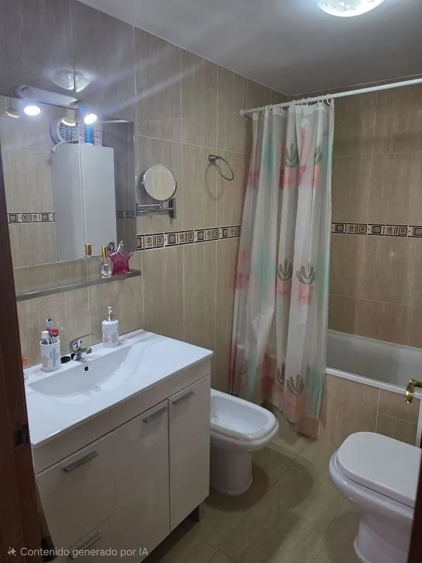 Vannitoad - Apartment with Terrace in Campo Real