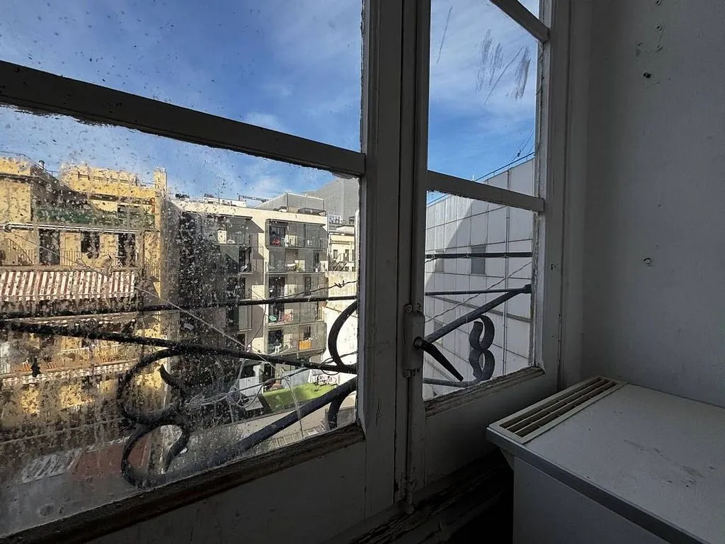 Pièces - Historic Apartment with Terrace in El Raval