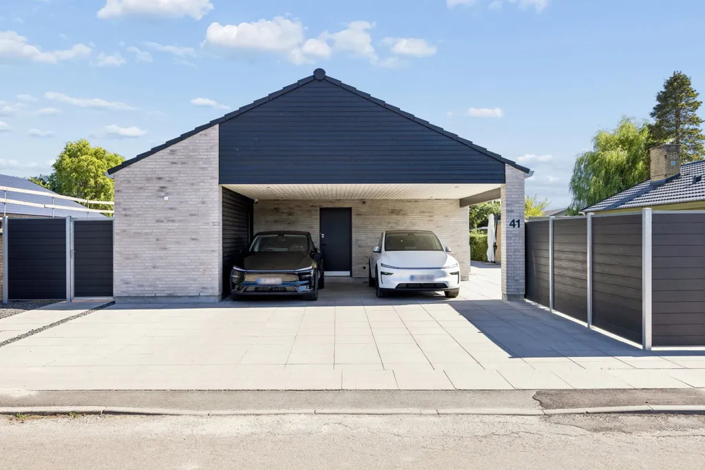 Välivaade - Contemporary Villa with Garden in Kastrup