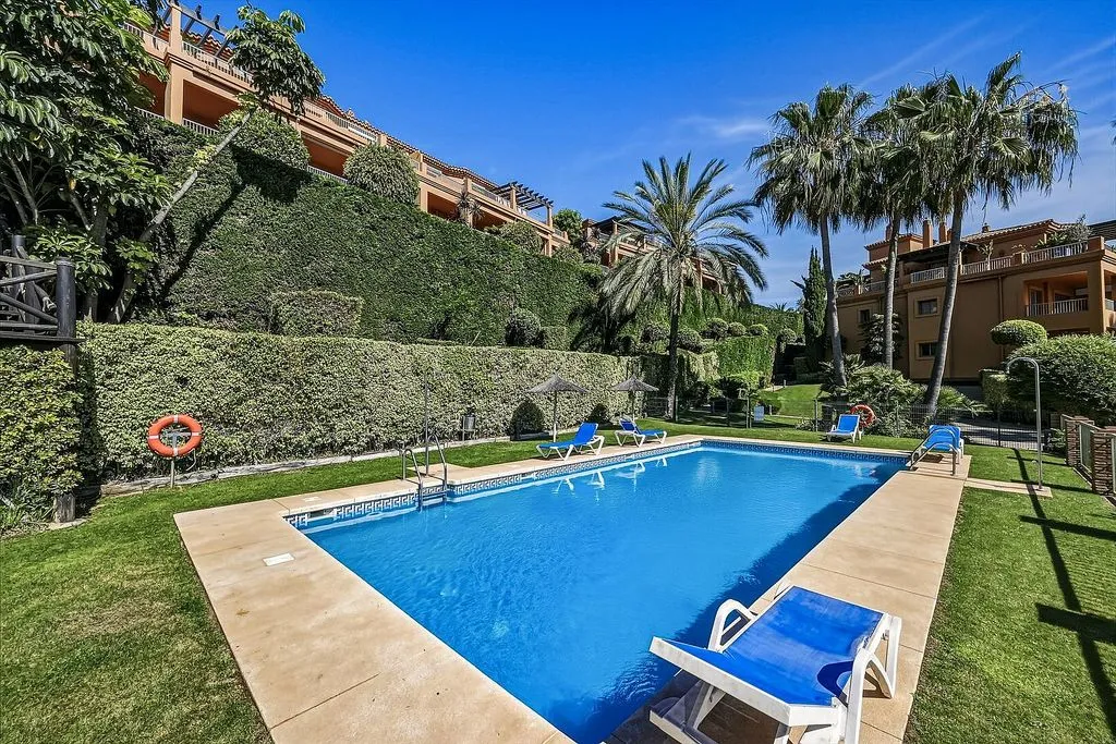 Bassein - Ground Floor Apartment with Pool in Benatalaya