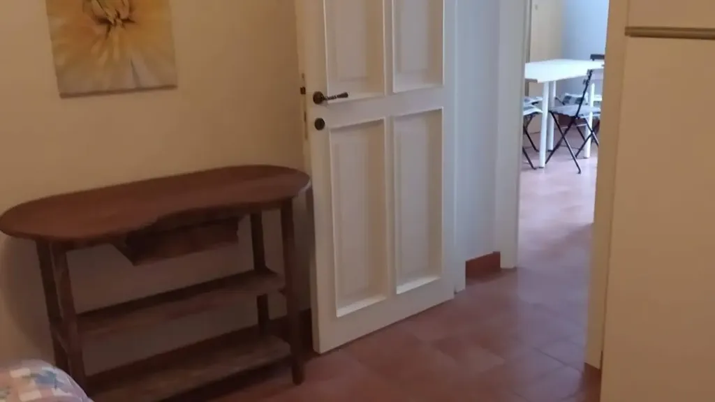 Entrée - Armed Trilocale with Garden in Jesi